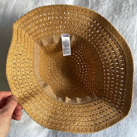 Old Navy Packable Crushable Straw Bucket Hat S-M S/M Small Medium Vacation Sun - Picture 3 of 4